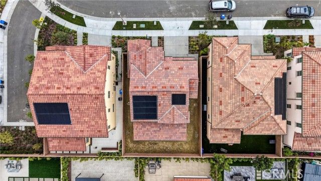 155 Somera, Irvine, CA 92602