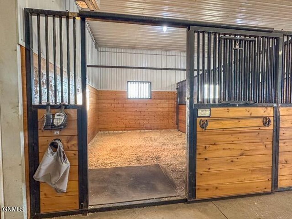 9861 Highway 1804 Nw, Bismarck, ND 58503 photo 15