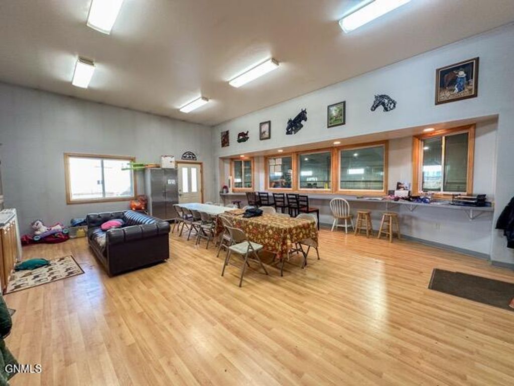 9861 Highway 1804 Nw, Bismarck, ND 58503 photo 19