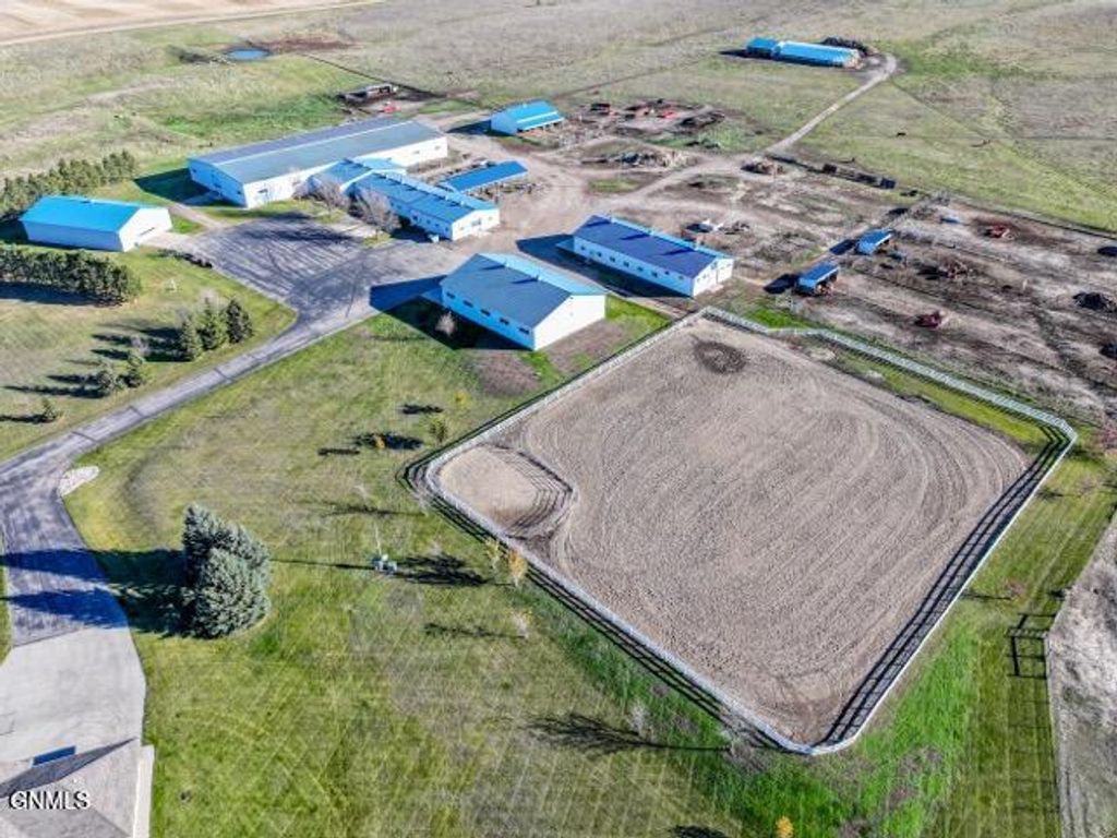 9861 Highway 1804 Nw, Bismarck, ND 58503 photo 3