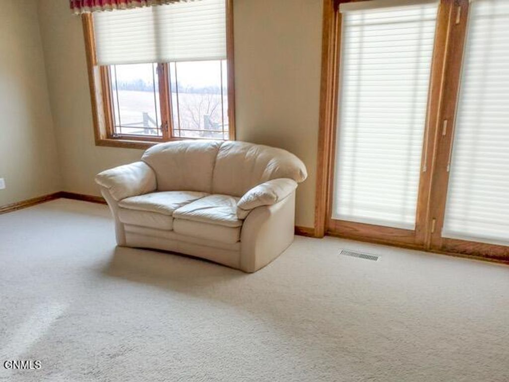 9861 Highway 1804 Nw, Bismarck, ND 58503 photo 35