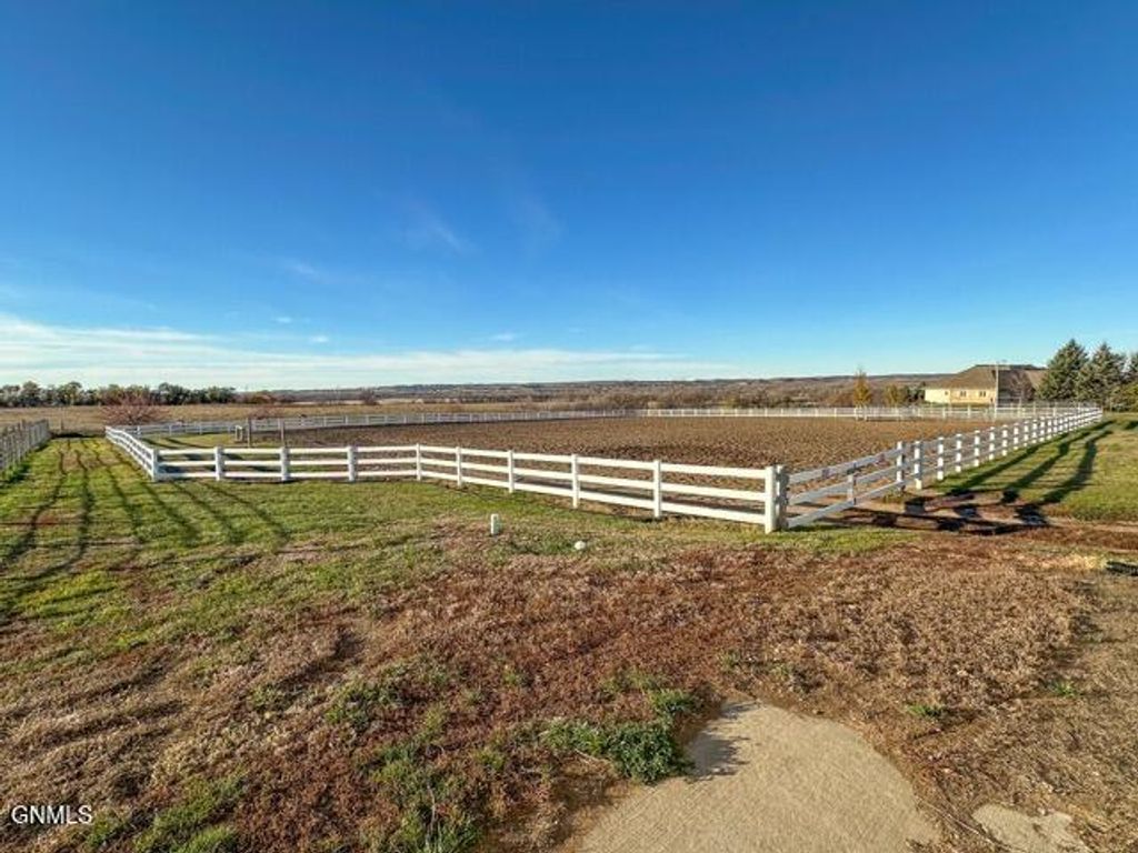 9861 Highway 1804 Nw, Bismarck, ND 58503 photo 52