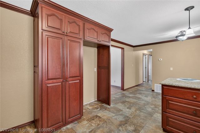 615 Knoxville Street, Greenwood, AR 72936
