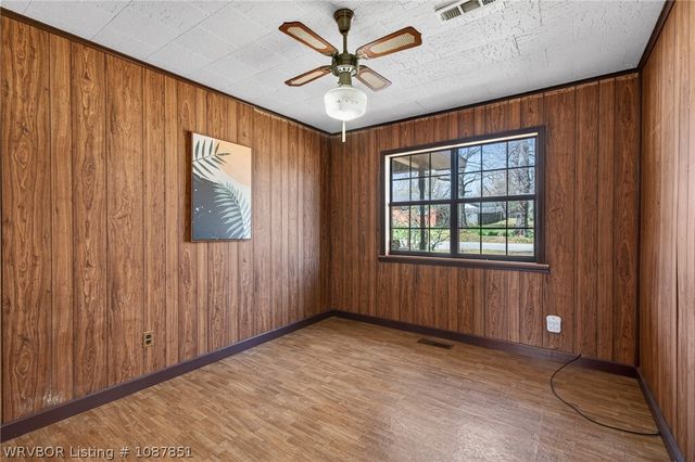 615 Knoxville Street, Greenwood, AR 72936