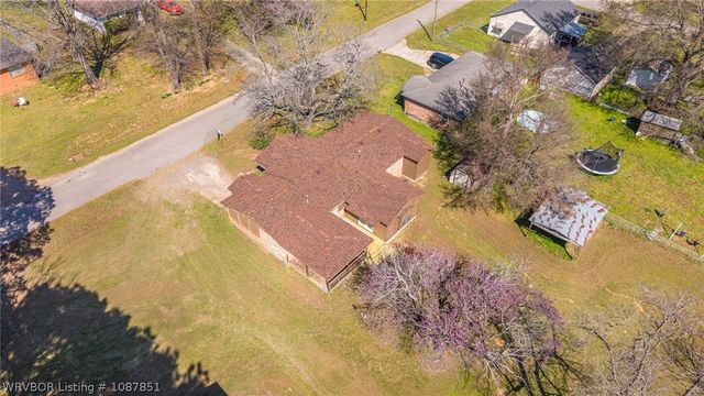 615 Knoxville Street, Greenwood, AR 72936
