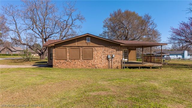 615 Knoxville Street, Greenwood, AR 72936