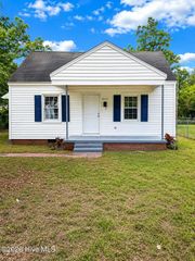 824 S Tillery Street, Rocky Mount, NC 27803