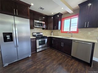 2130 Dutch Broadway 2, Elmont, NY 11003