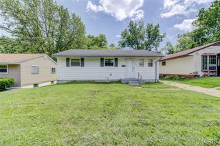 10836 Spring Garden Drive, St Louis, MO 63137