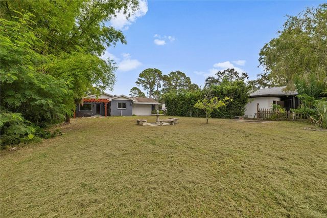 8916 MEMORIAL HIGHWAY, Tampa, FL 33615