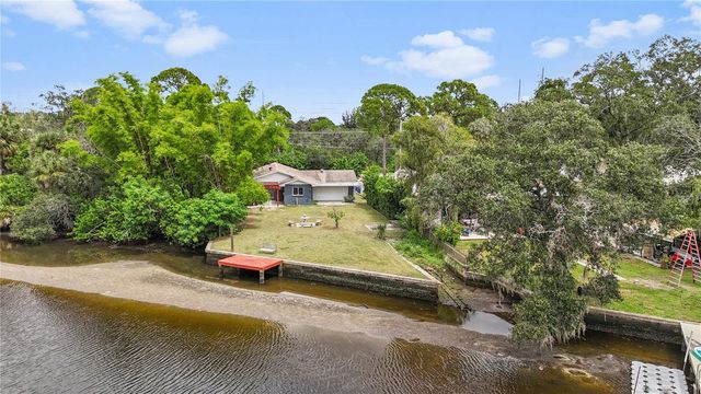 8916 MEMORIAL HIGHWAY, Tampa, FL 33615