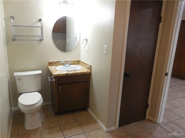 118 E Iris Avenue, Mcallen, TX 78501