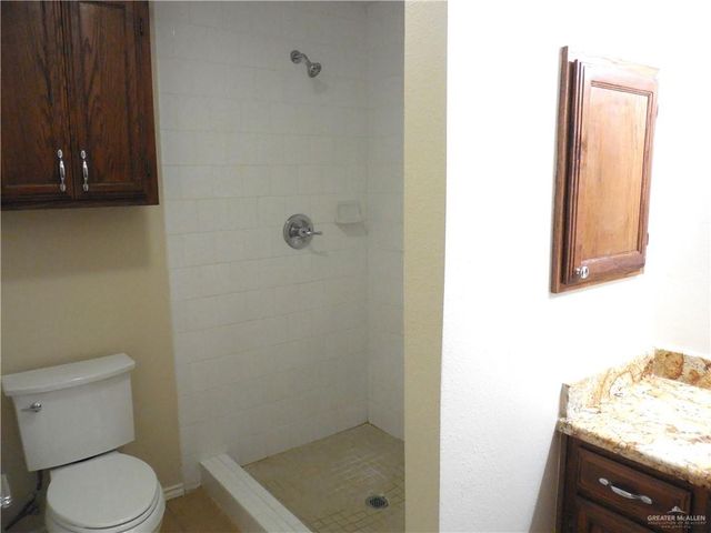 118 E Iris Avenue, Mcallen, TX 78501