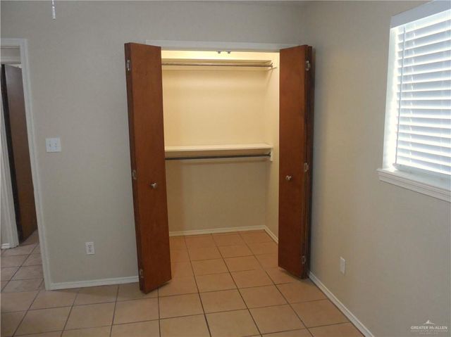 118 E Iris Avenue, Mcallen, TX 78501