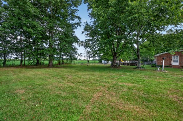 1201 Earl Ave, Smithville, TN 37166