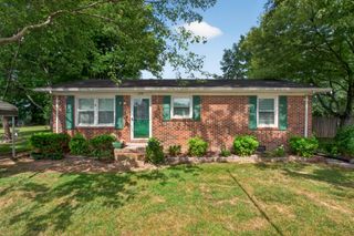 1201 Earl Ave, Smithville, TN 37166