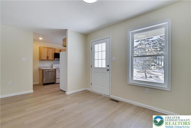 7020 Vista Drive, Coolbaugh Twp, PA 18466