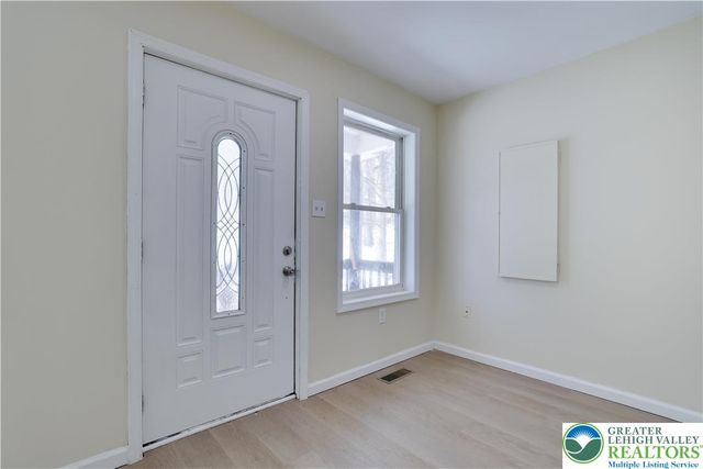 7020 Vista Drive, Coolbaugh Twp, PA 18466