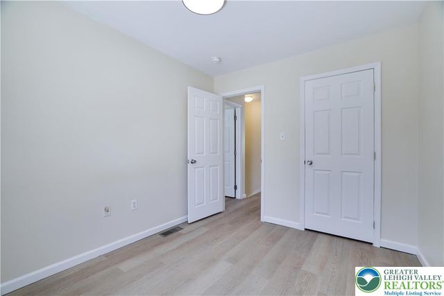 7020 Vista Drive, Coolbaugh Twp, PA 18466