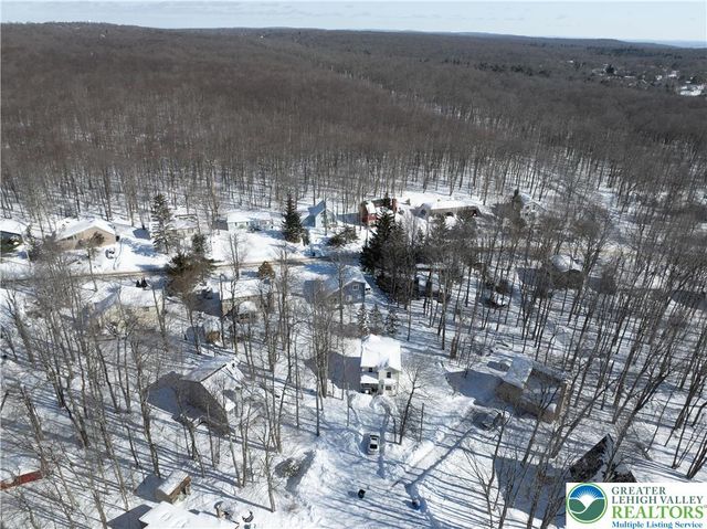 7020 Vista Drive, Coolbaugh Twp, PA 18466