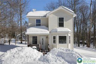 7020 Vista Drive, Coolbaugh Twp, PA 18466