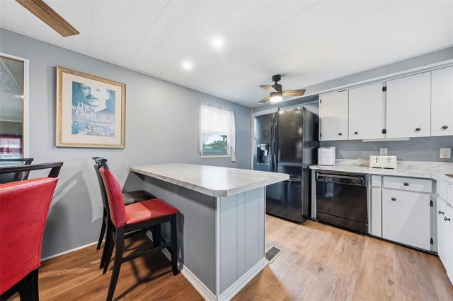 928 MORNINGVIEW DRIVE, Tavares, FL 32778