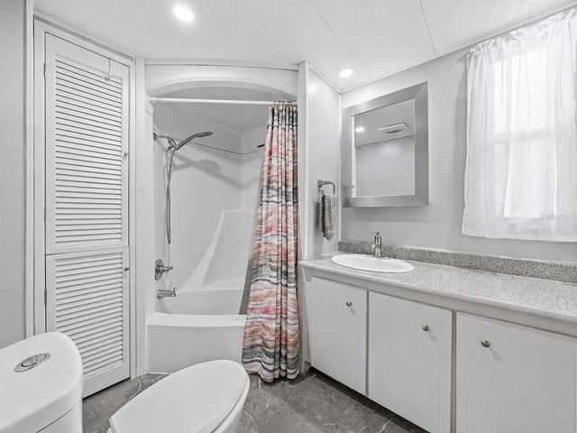 928 MORNINGVIEW DRIVE, Tavares, FL 32778