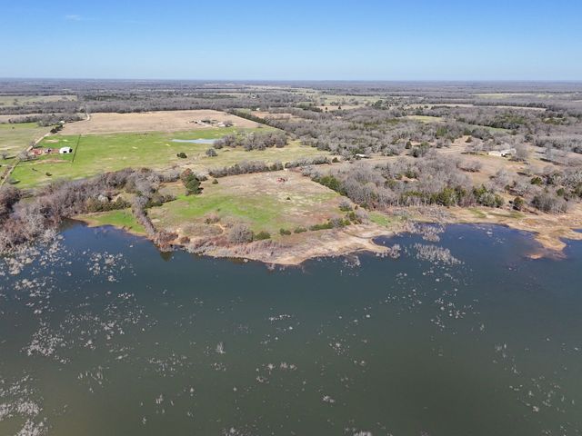 1125 County Road 2670, Telephone, TX 75488