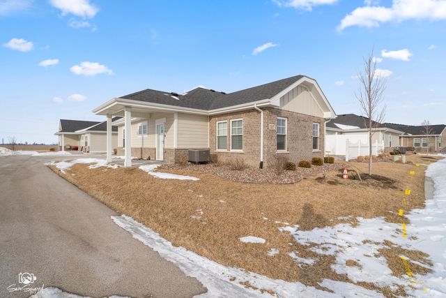 317 Celebration Avenue A, Bourbonnais, IL 60914