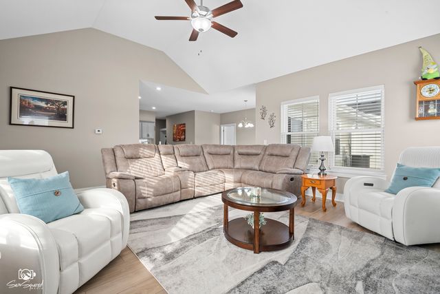 317 Celebration Avenue A, Bourbonnais, IL 60914