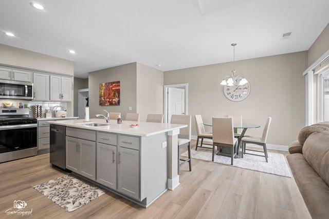 317 Celebration Avenue A, Bourbonnais, IL 60914