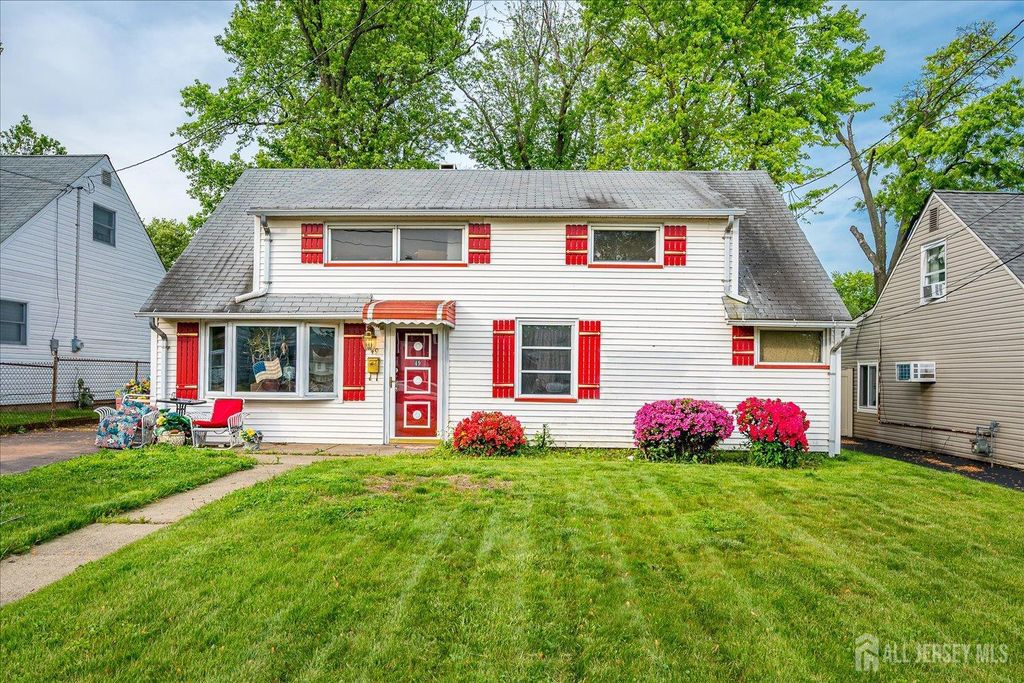 49 S Harrison Avenue, Iselin, NJ 08830