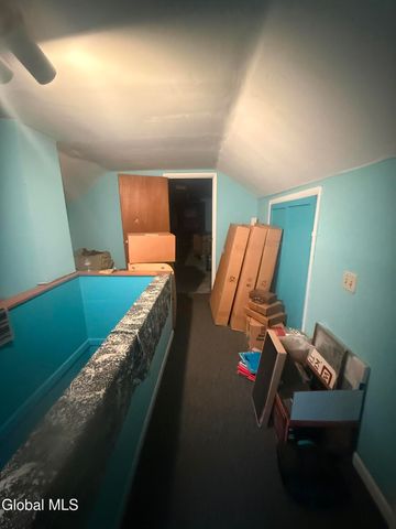 1741 Avenue H, Schenectady, NY 12304
