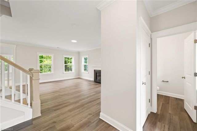 165 Red Maple Way, King, NC 27021