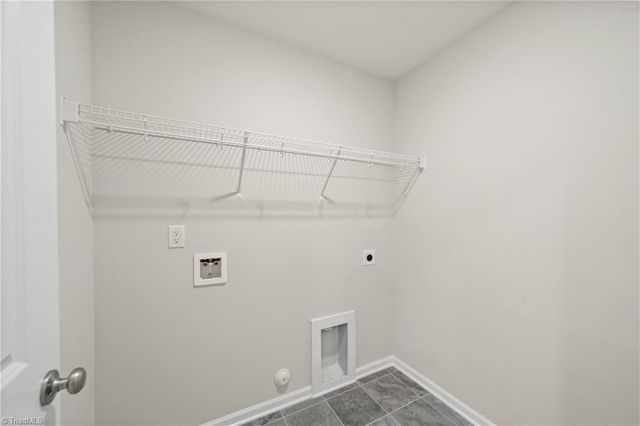 165 Red Maple Way, King, NC 27021