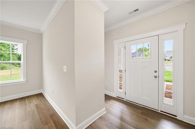 165 Red Maple Way, King, NC 27021
