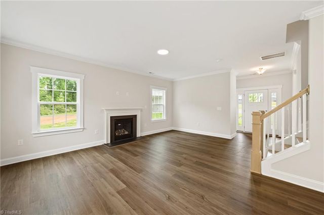 165 Red Maple Way, King, NC 27021