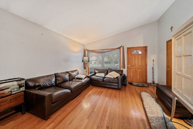 3N210 Wilson Street, Elmhurst, IL 60126