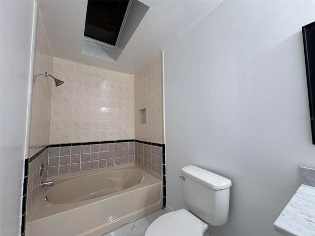 1724 FOXHALL CIRCLE 1724, Kissimmee, FL 34741