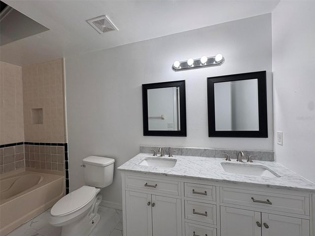 1724 FOXHALL CIRCLE 1724, Kissimmee, FL 34741