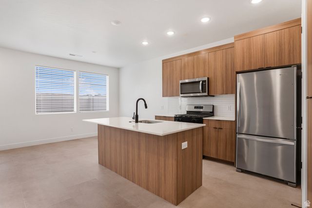 329 S 1930 W, Hurricane, UT 84737