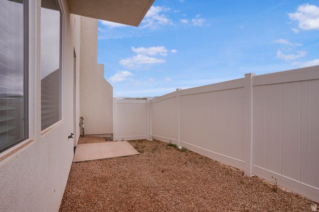 329 S 1930 W, Hurricane, UT 84737