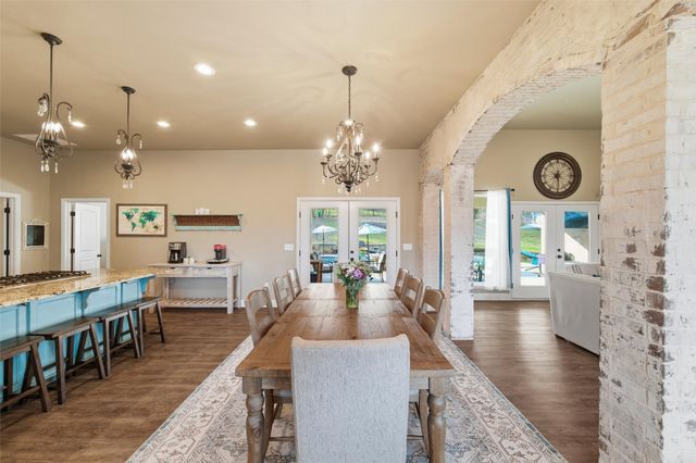 128 E Remuda Court, Fort Worth, TX 76108