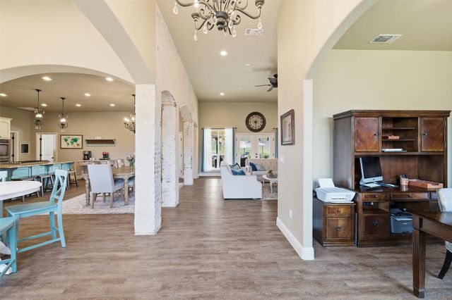 128 E Remuda Court, Fort Worth, TX 76108