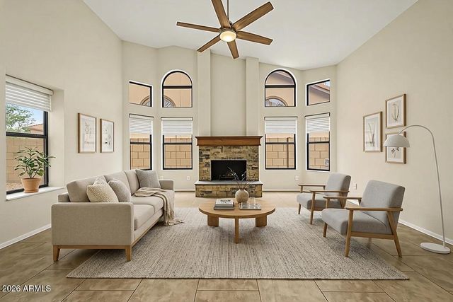 6951 W KIMBERLY Way, Glendale, AZ 85308