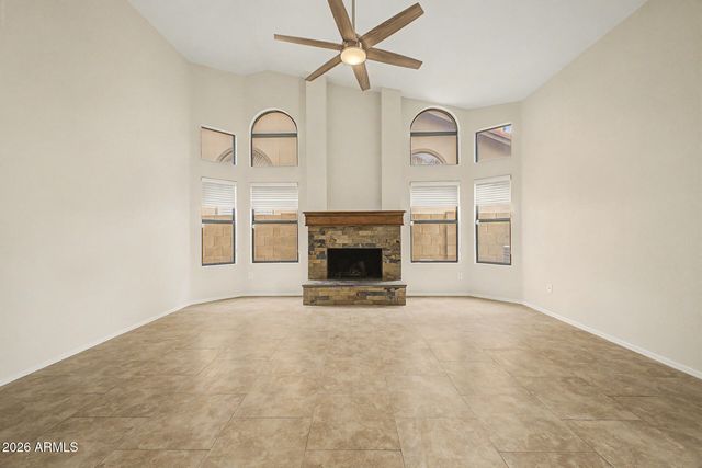 6951 W KIMBERLY Way, Glendale, AZ 85308