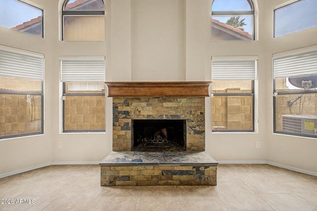 6951 W KIMBERLY Way, Glendale, AZ 85308