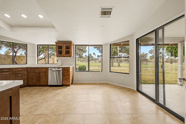 6951 W KIMBERLY Way, Glendale, AZ 85308