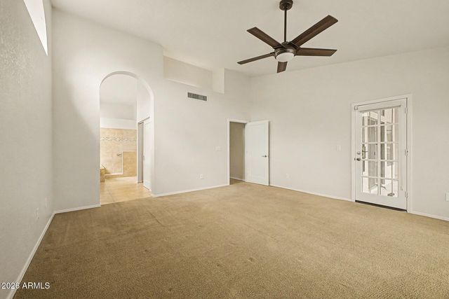 6951 W KIMBERLY Way, Glendale, AZ 85308