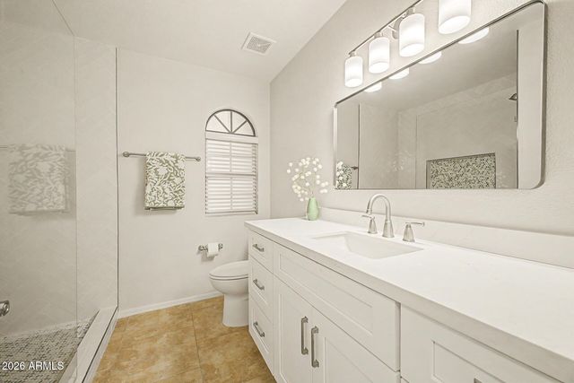 6951 W KIMBERLY Way, Glendale, AZ 85308